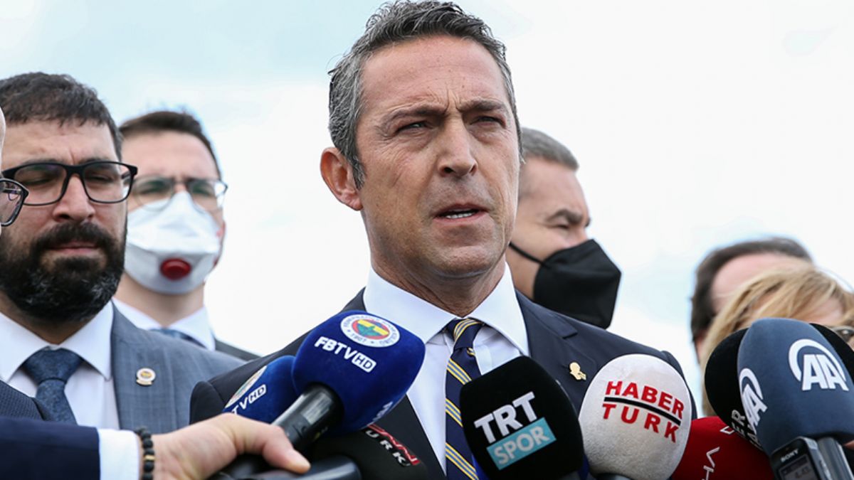 'Bugün hiç utanmadan bu örgüte lanet okuyanlar, bunların maşası oldular'