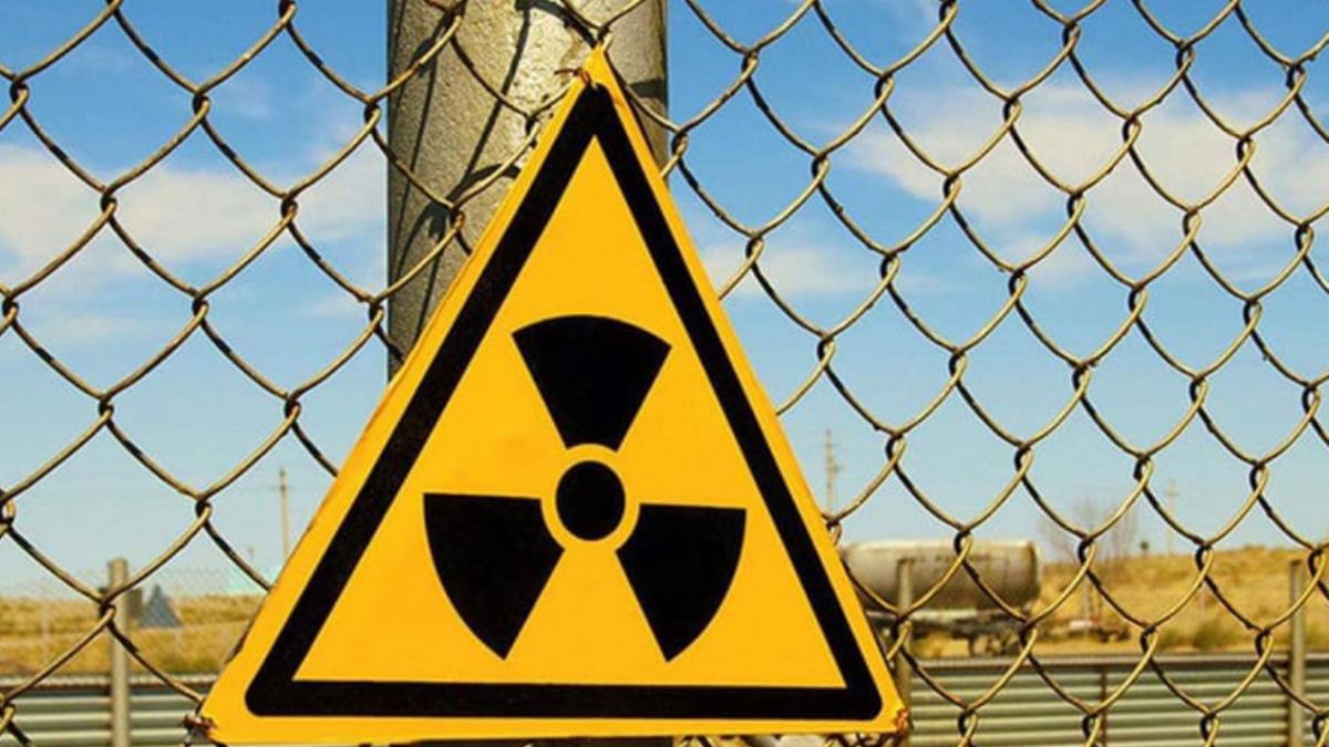 Radyasyon normalin 7 bin katına çıktı: ''Tüm İzmir tehdit altında''