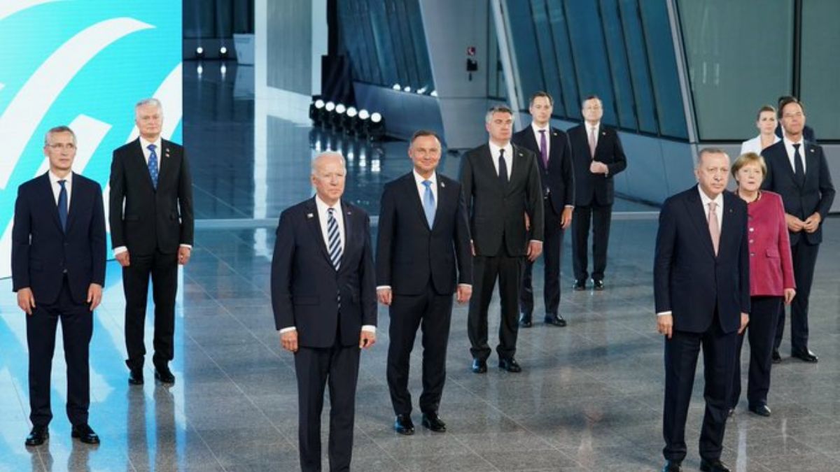 ABD Başkanı Biden Erdoğan'ın yanına gitti