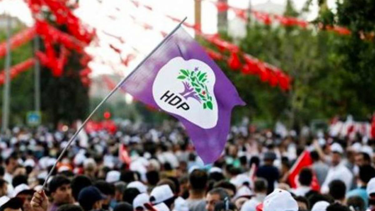 Ahmet Hakan: Acayip şeyler oluyor HDP cephesinde