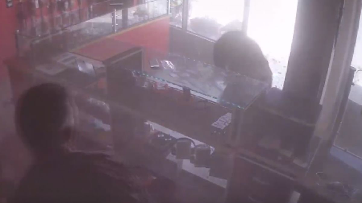 Afrin'de bombalı araçla saldırı: 1 kişi öldü