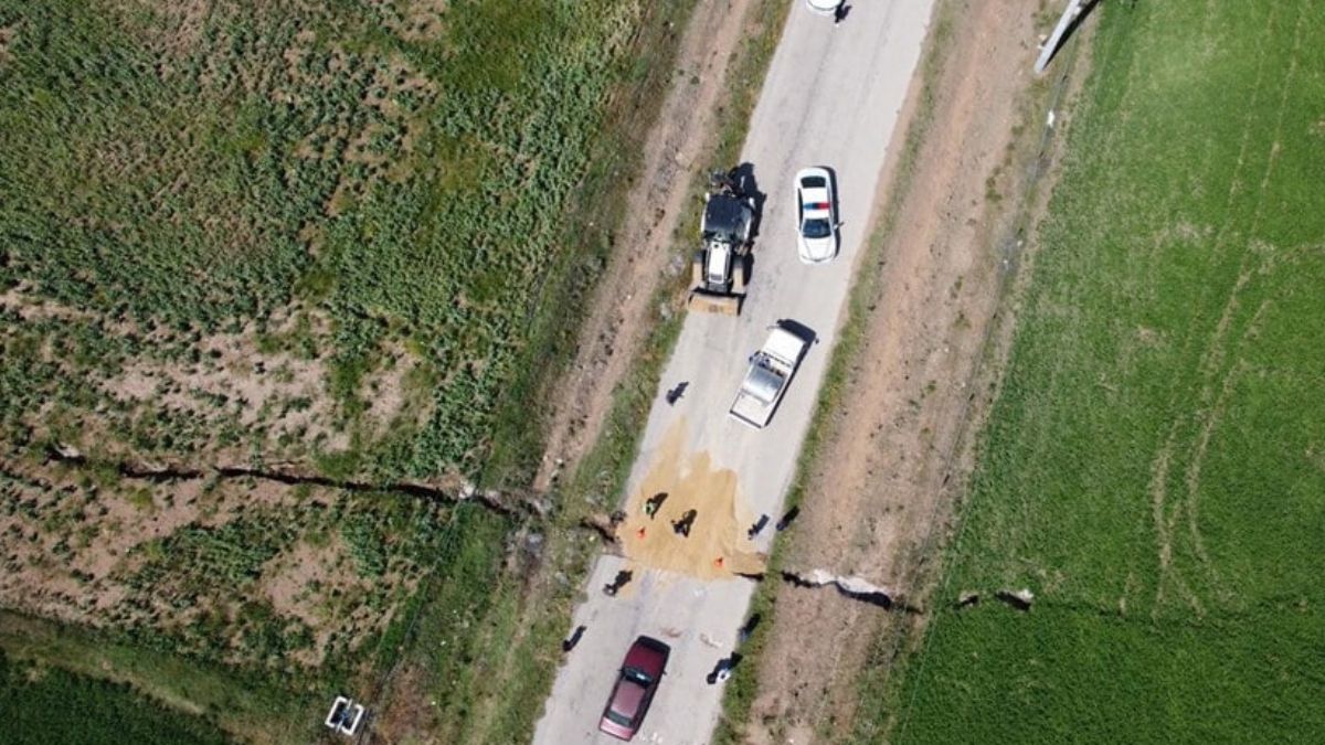Korkutan görüntü! 1 kilometre uzunluğunda yarık oluştu