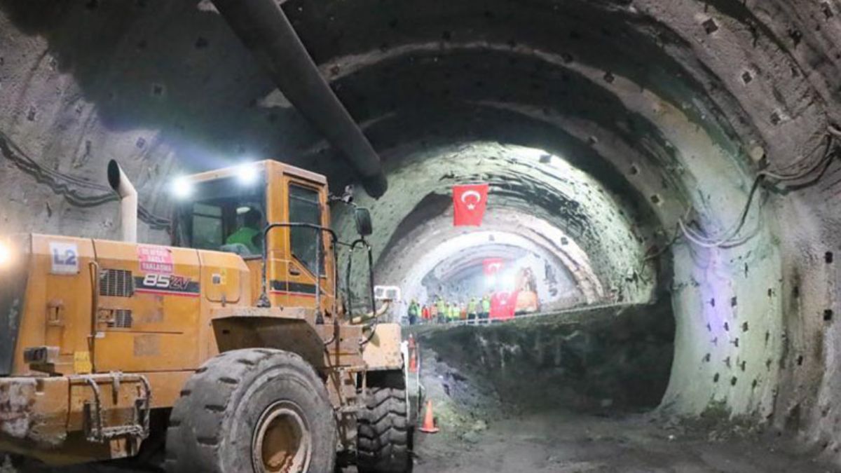 Terzili Tüneli'nde ışık görüldü