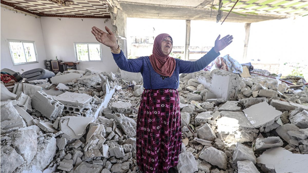 Esed rejimi İdlib kırsalına saldırdı: Ölü ve yaralılar var