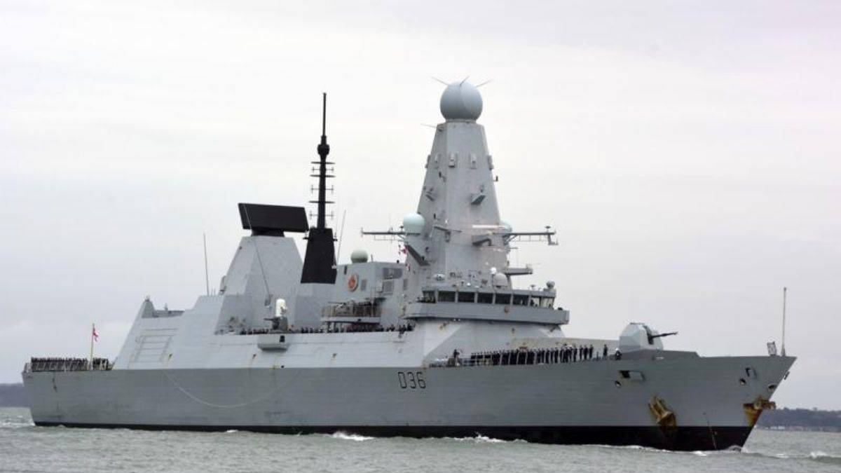 İngiltere 'uyarı ateşi' iddiasını yalanladı