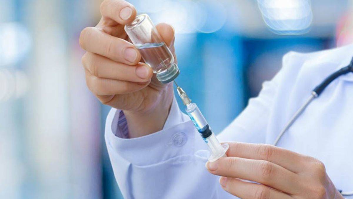 Birinci doz aşı uygulanan kişi sayısı 30 milyonu geçti