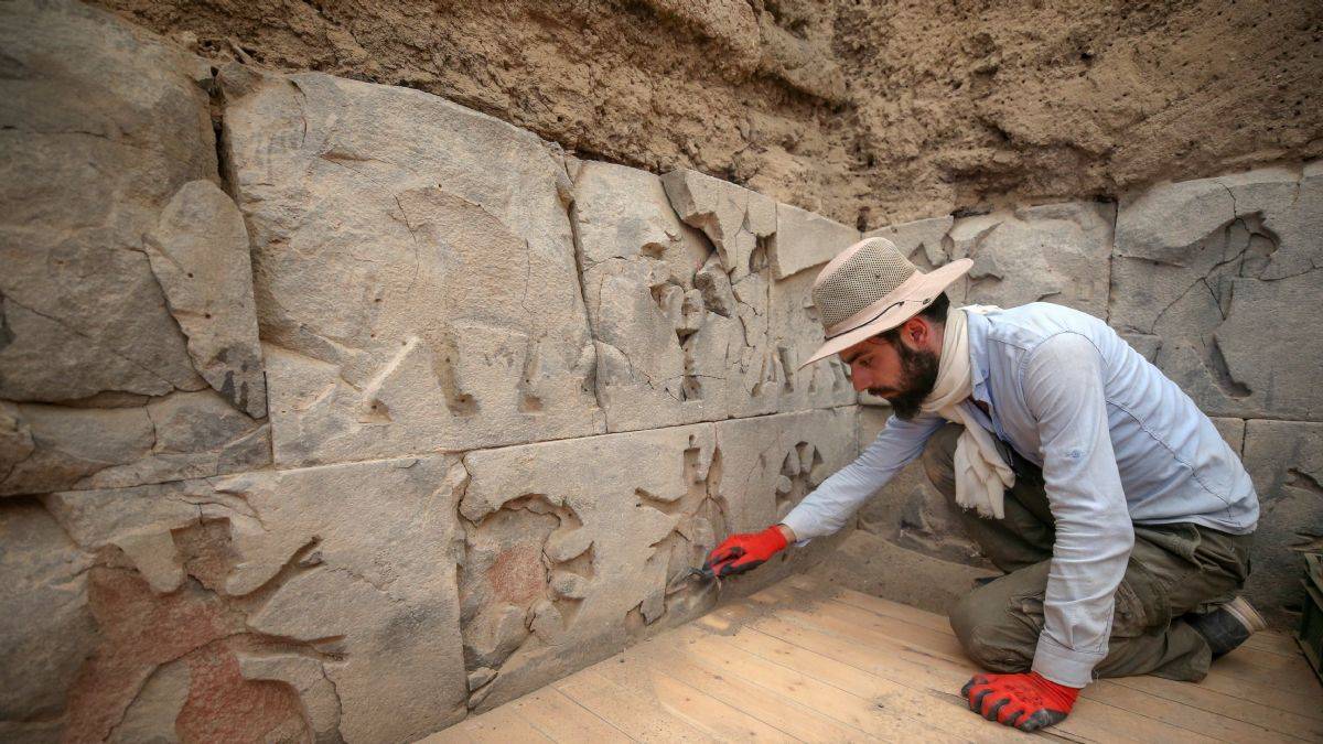 Yusuf Kaplan'dan 'arkeolojik kazıları durdurun' tepkisi