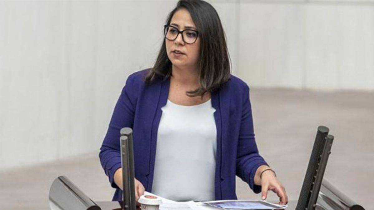 CHP İstanbul Milletvekili Sütlü, partisinden istifa etti