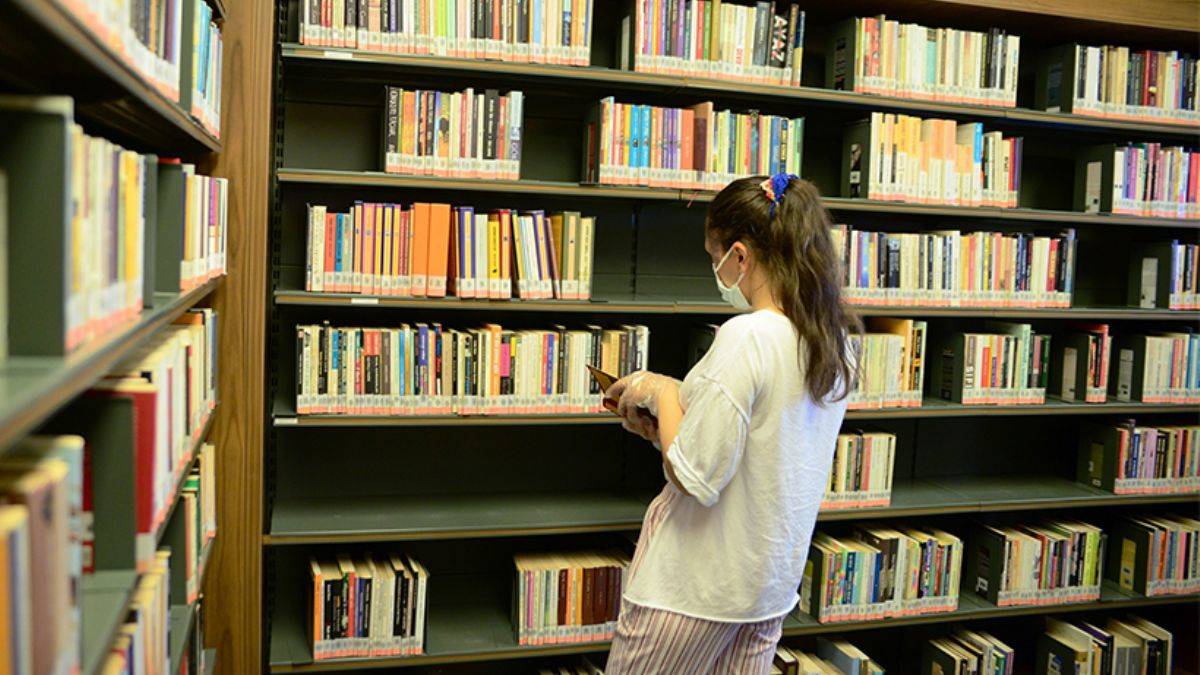 Kitaplara, Covid-19 karantinası