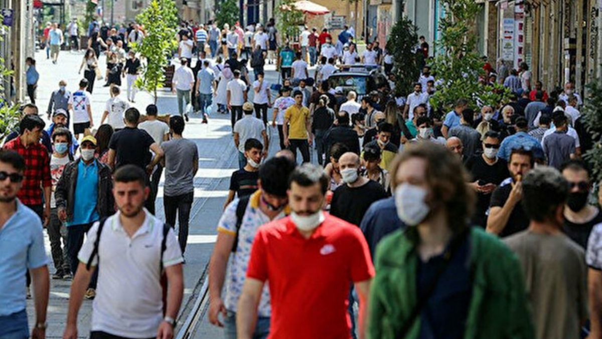 Türkiye genelinde uygulanan sokağa çıkma kısıtlaması sona erdi