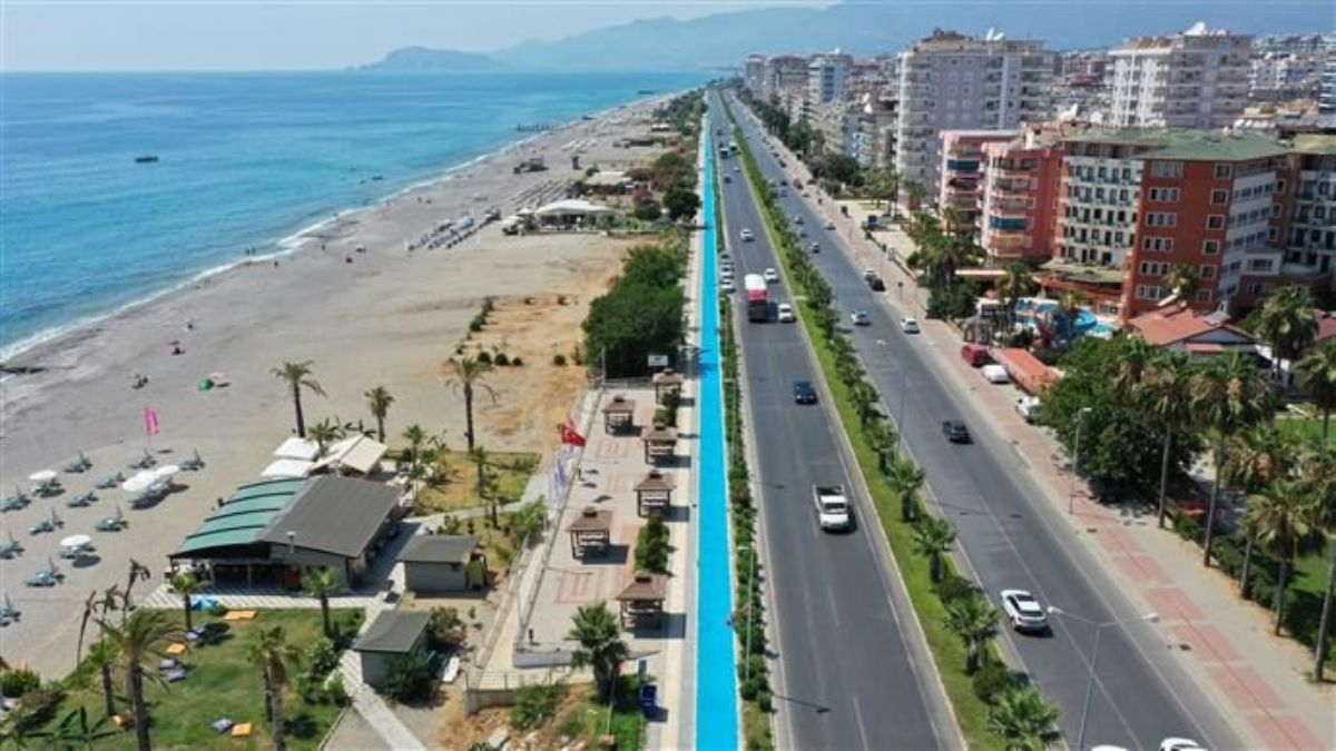 Alanya’da kesintisiz bisiklet yolu hayata geçiyor