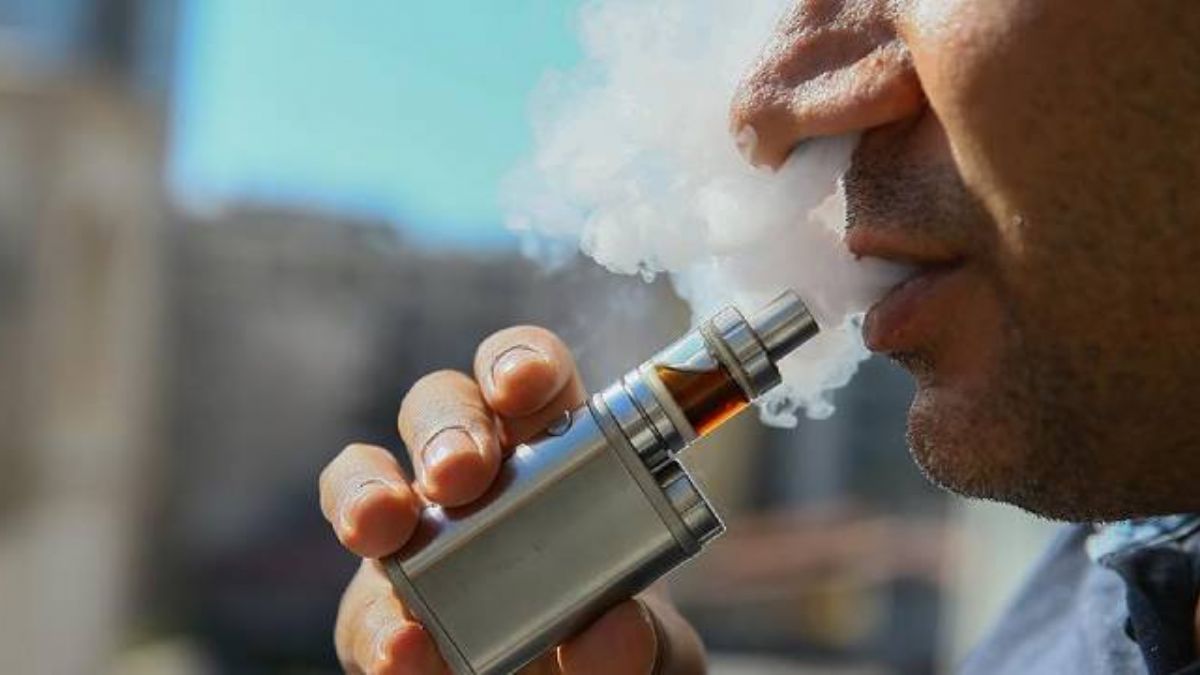 Elektronik sigara zararlı mı? Elektronik sigara zararları neler? Elektronik sigara yasak mı?