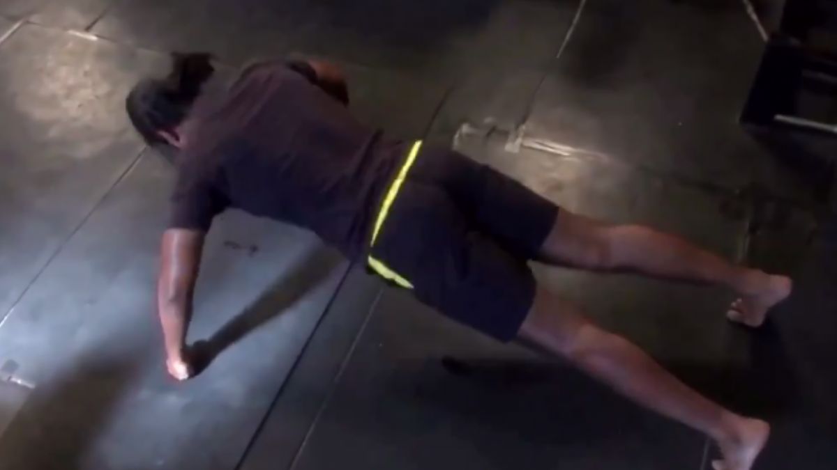 1 saatte 1683 şınav rekoru!