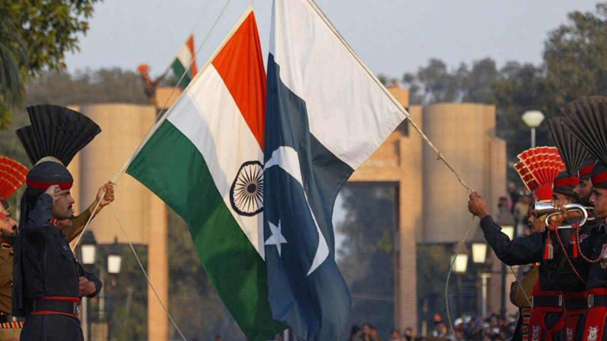 Pakistan'dan Hindistan'a ''bombalı saldırı'' suçlaması