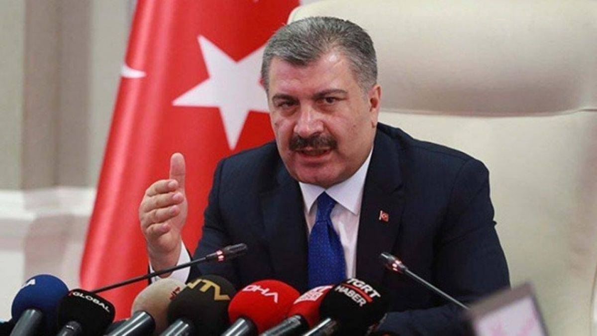 Fahrettin Koca aşılama takviminde değişikliğe gidildiğini açıkladı. Türkiye aşılamada ne durumda?