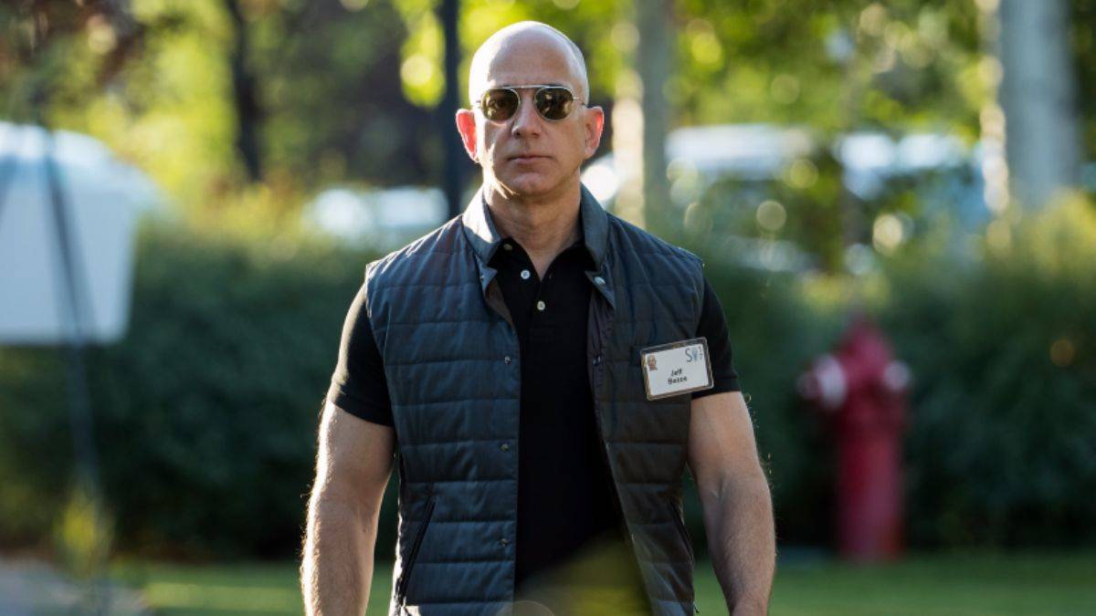 27 yıllık serüven sona erdi: Jeff Bezos Amazon'a veda etti