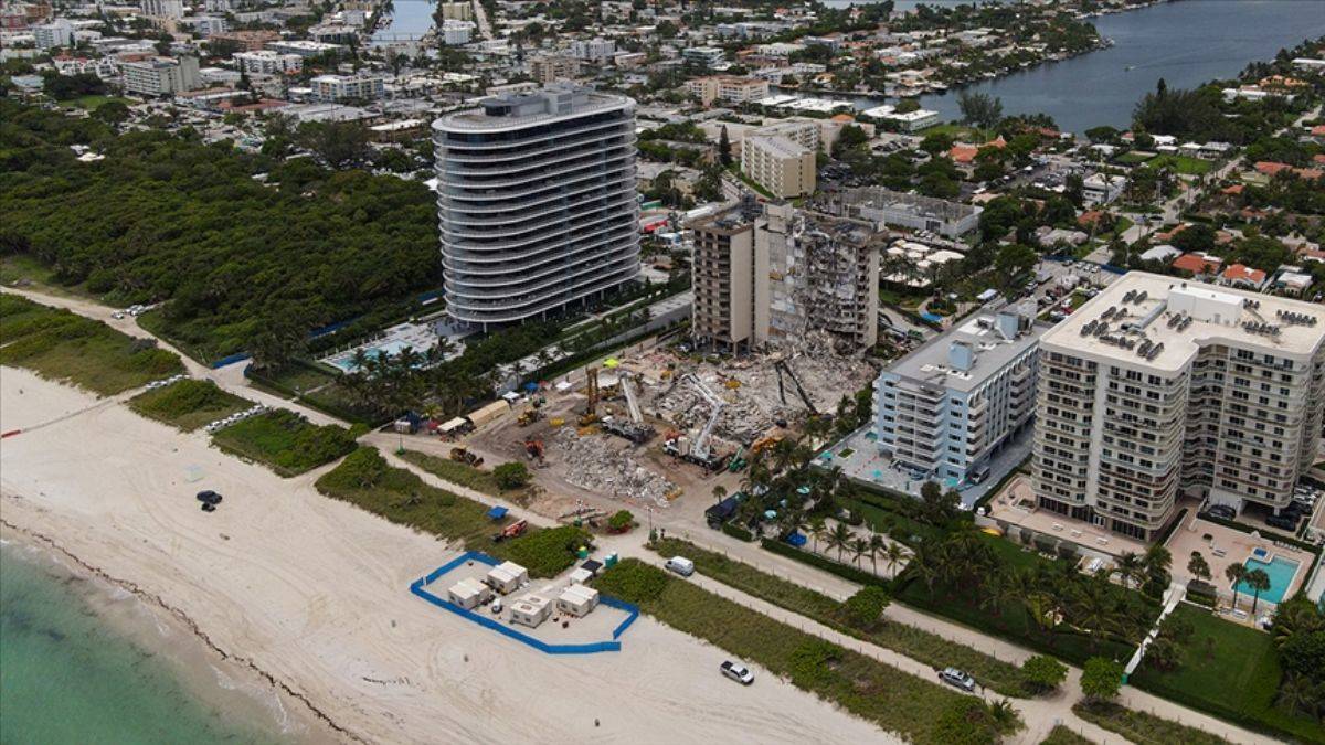 Miami'de bir kısmı çöken 13 katlı binada ölenlerin sayısı 27'ye çıktı