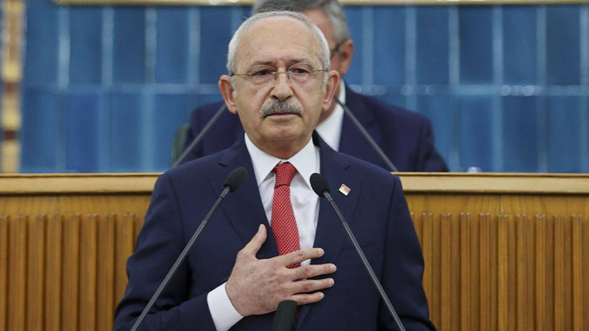 'CHP'de genel başkanlık yapmış olan herkesin başımızın üstünde yeri vardır'