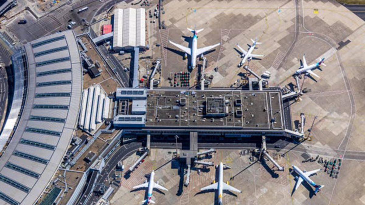 Almanya'da havalimanında saldırı