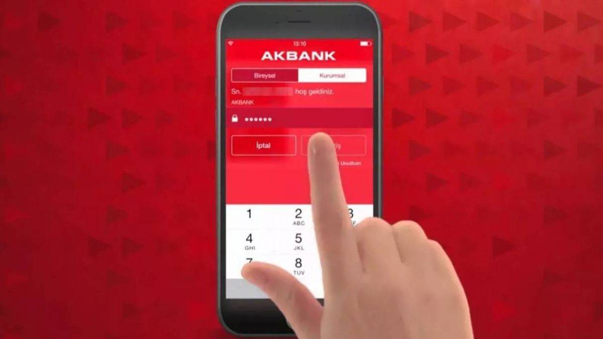 Akbank'tan hizmet kesintilerine ilişkin açıklama