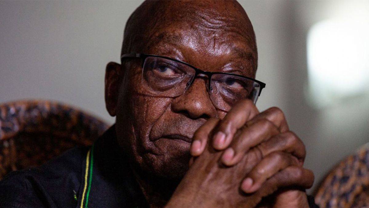 Zuma gözaltına alındı