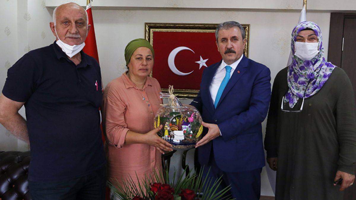 Destici, Yümlü'yü kabul etti