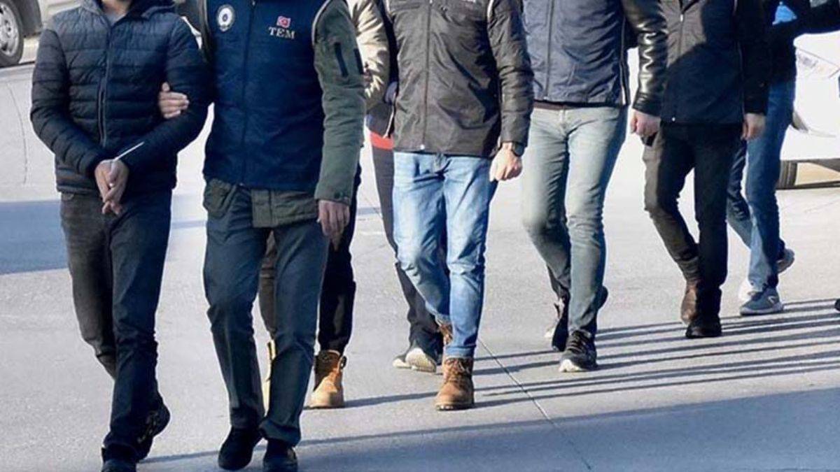 2 ilde FETÖ’nün Polis Akademisi öğrenci yapılanmasına operasyon