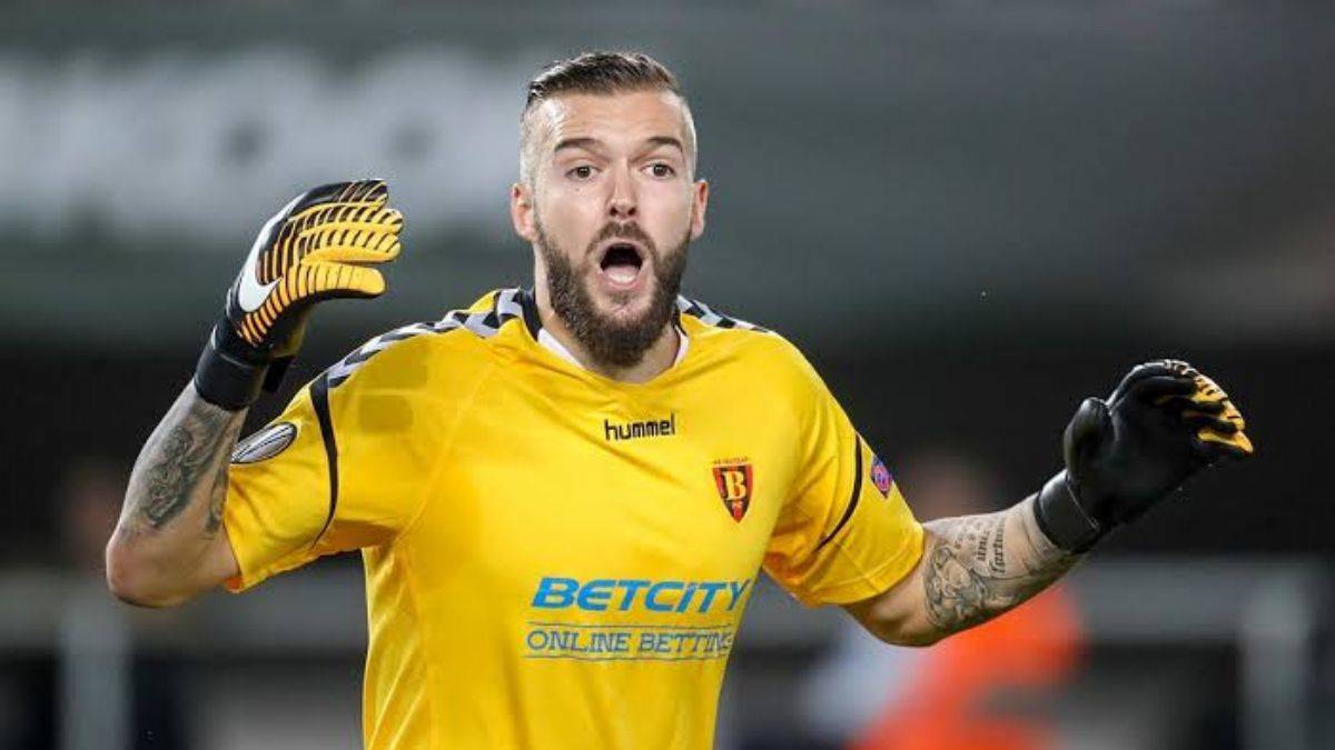 Kocaelispor'a sürpriz kaleci Filip Gacevski