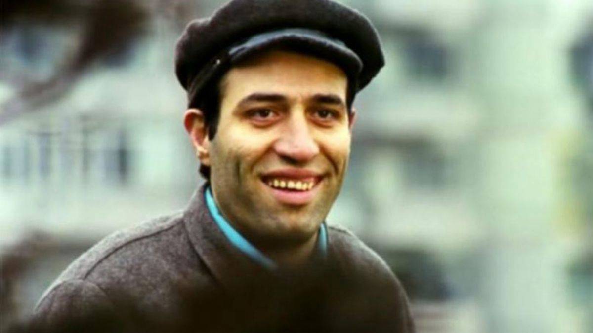 Kemal Sunal için kaç tez yazıldı?