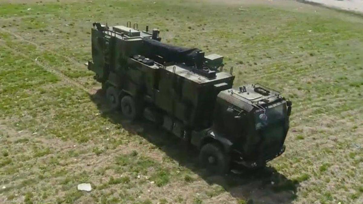 Yeni elektronik harp gücü 'Sancak' TSK'ya teslim edildi