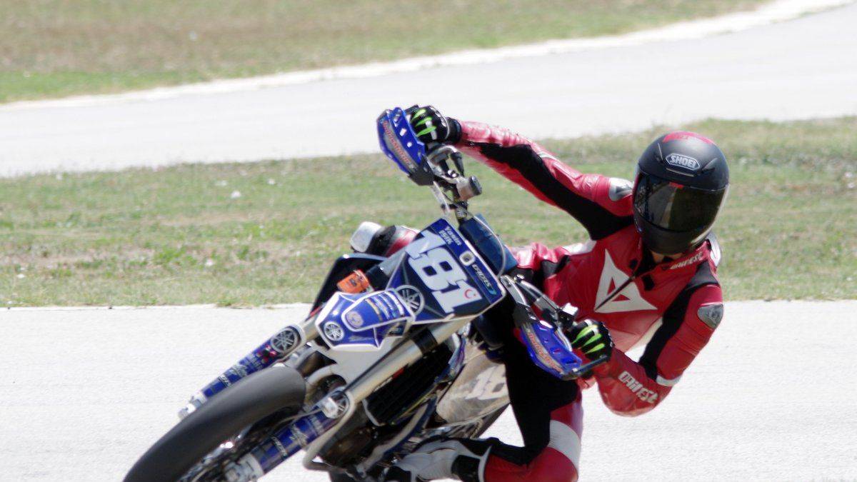 Uşak'ta Türkiye Süpermoto Şampiyonası heyecanı