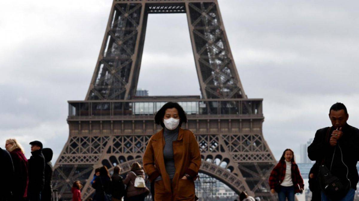 Fransa'da kritik eşik: ''Önlem almazsak günde 20 bin vaka görebiliriz''