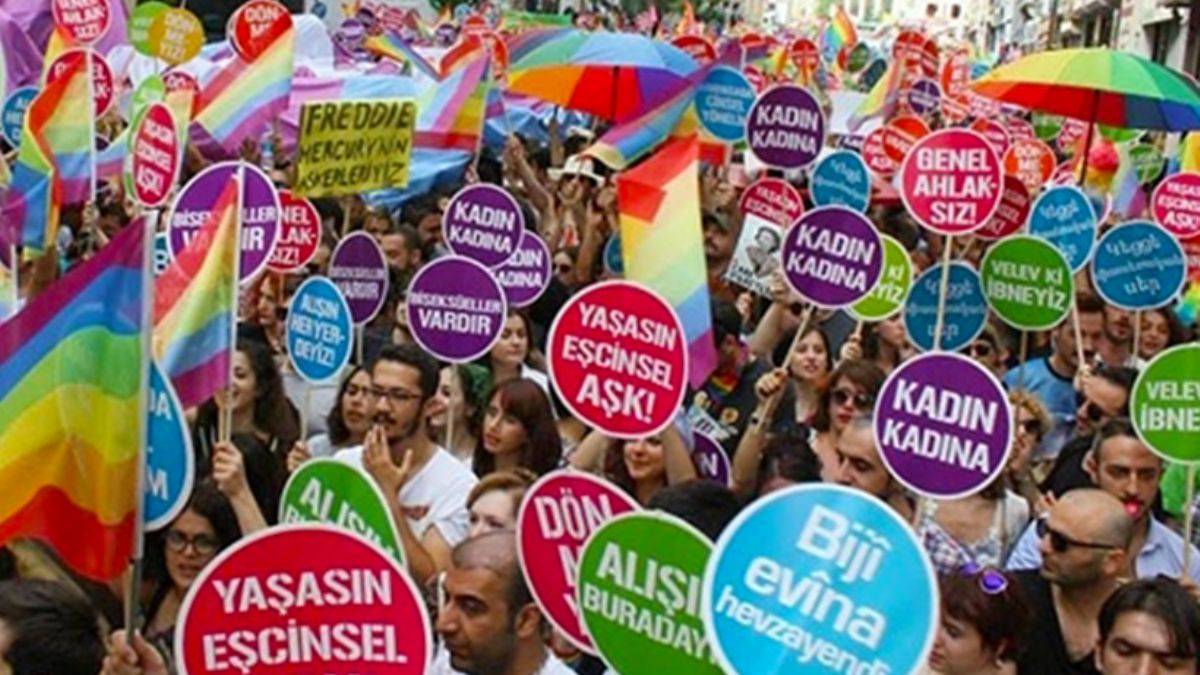 “Geliyorum diyen felâket geldi, kapıya dayandı: Ey devlet, uyuma!”