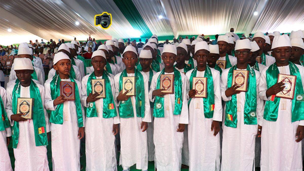 Dakar'ın en büyük Kur'an okulunda 117 hafız icazet aldı