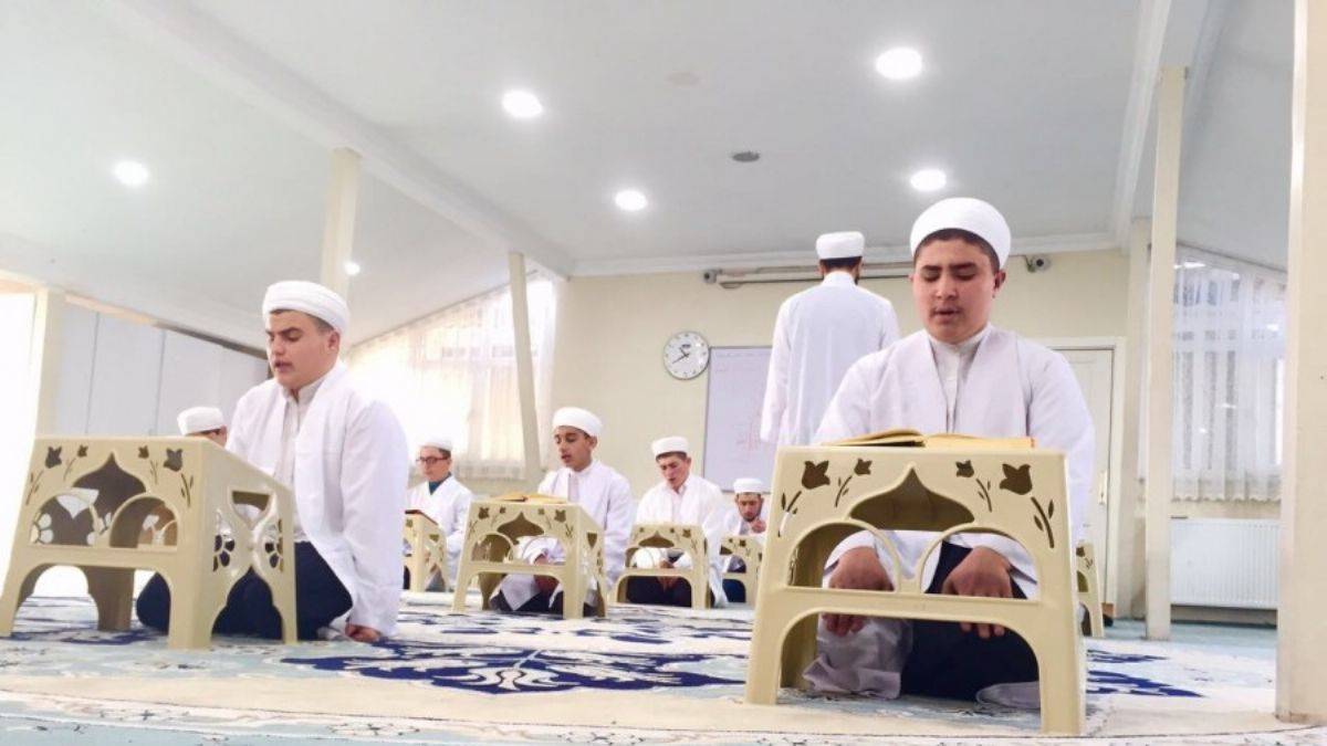 Sak-Er Vakfı  binlerce Kur’an talebesi yetiştirdi