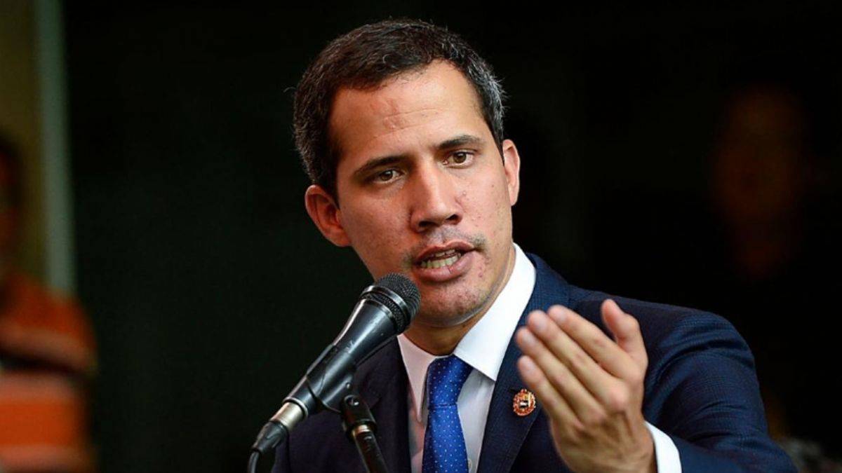 Venezuela'da muhalif lider Guaido: Polisler beni gözaltına almak istedi