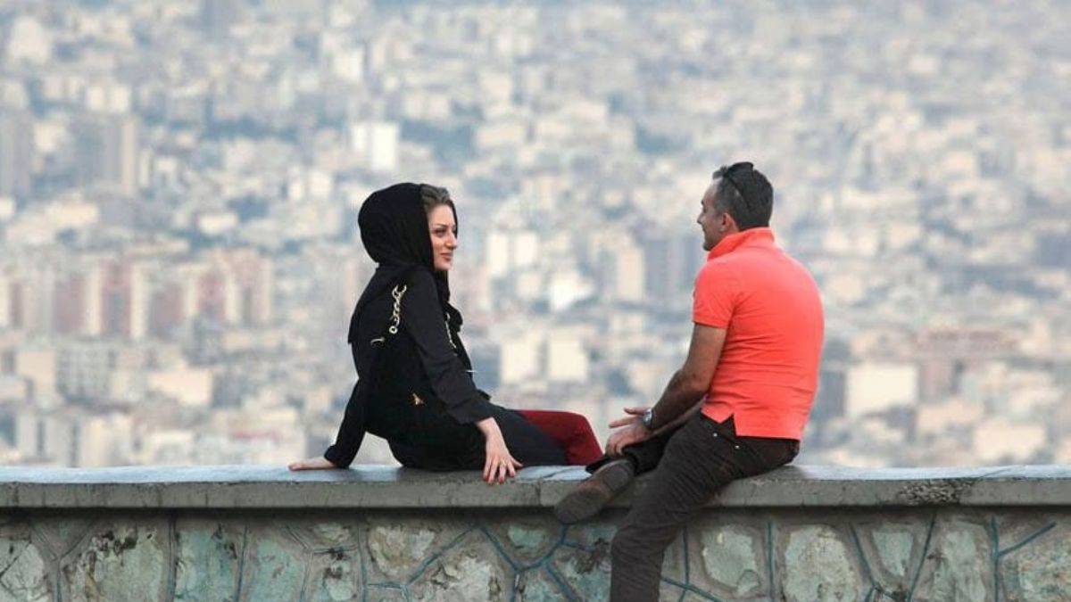 İran'da devlet destekli flört uygulaması