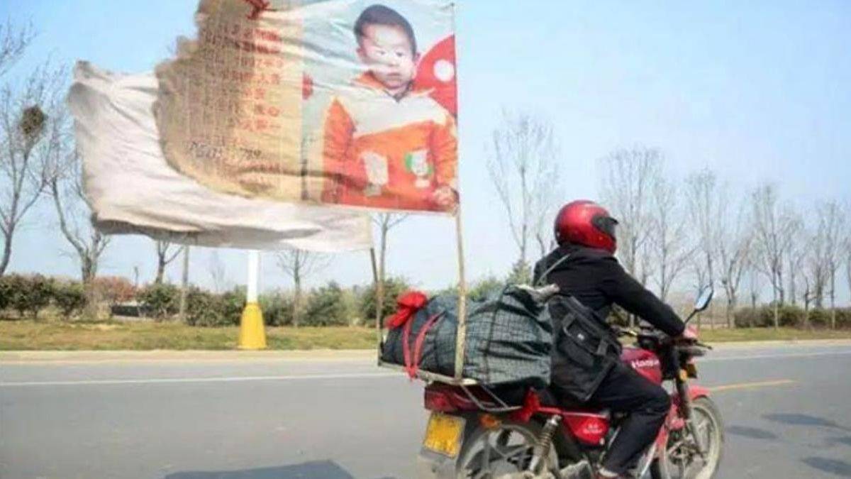 Motosikletle 500 bin kilometre yol yaptı, oğluna 24 yıl sonra kavuştu