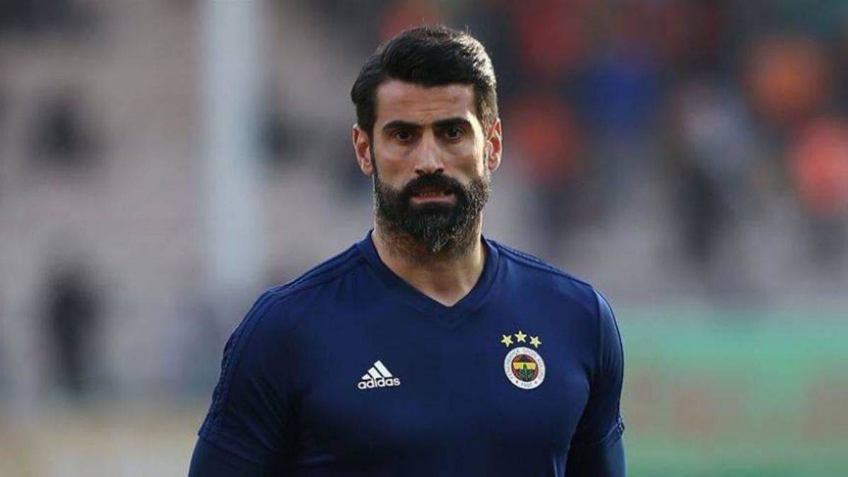Volkan Demirel istifa mı etti? Volkan Demirel Fenerbahçe'den neden istifa etti?