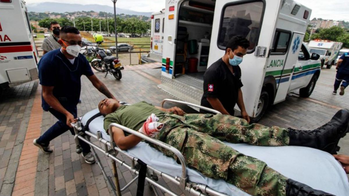 Kolombiya'da bomba yüklü araçla tabura saldırı