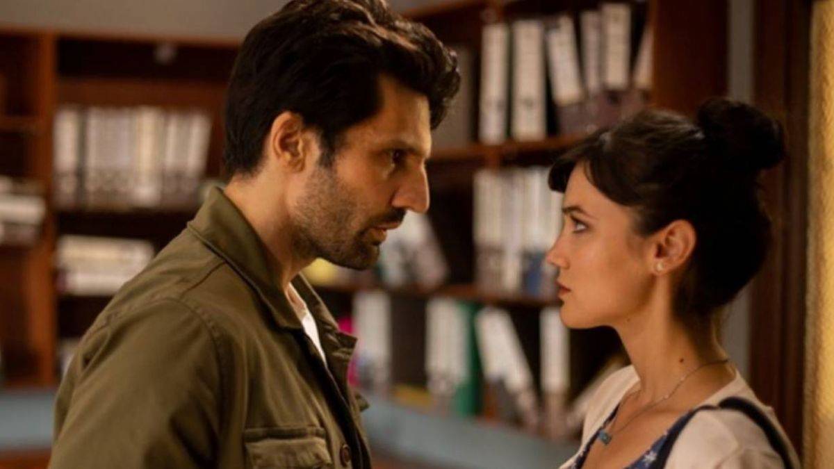 Aşk 101 2.sezon ne zaman çıkacak? Aşk 101 yeni sezon çıkış tarihi