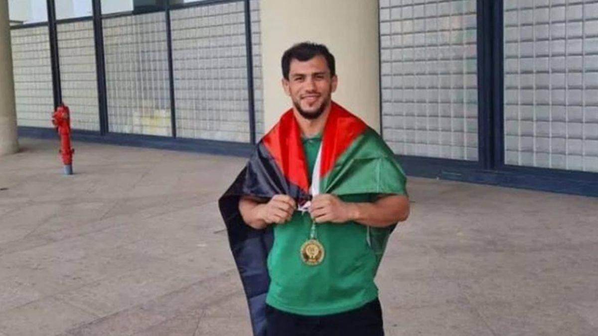 İsrailli rakibiyle eşleşmemek için Tokyo 2020'den çekildi