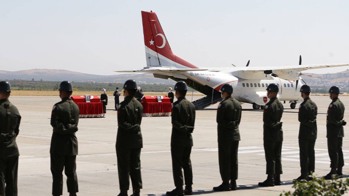 Şehit askerler memleketlerine uğurlandı