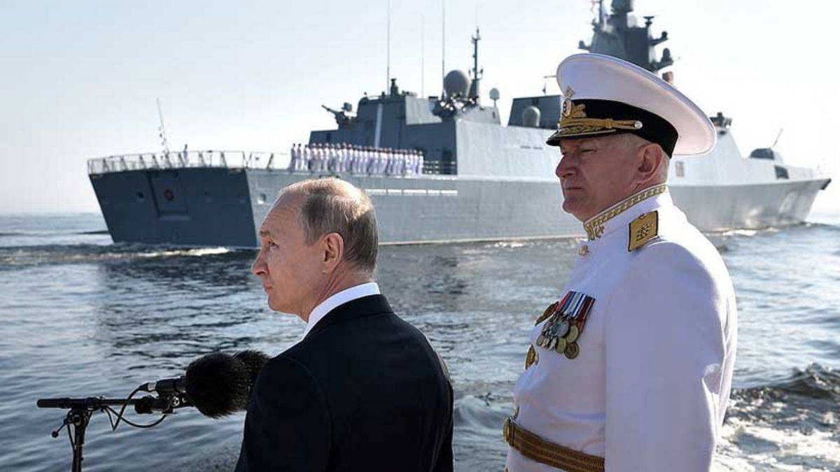 Putin'den düşmanlarına gözdağı