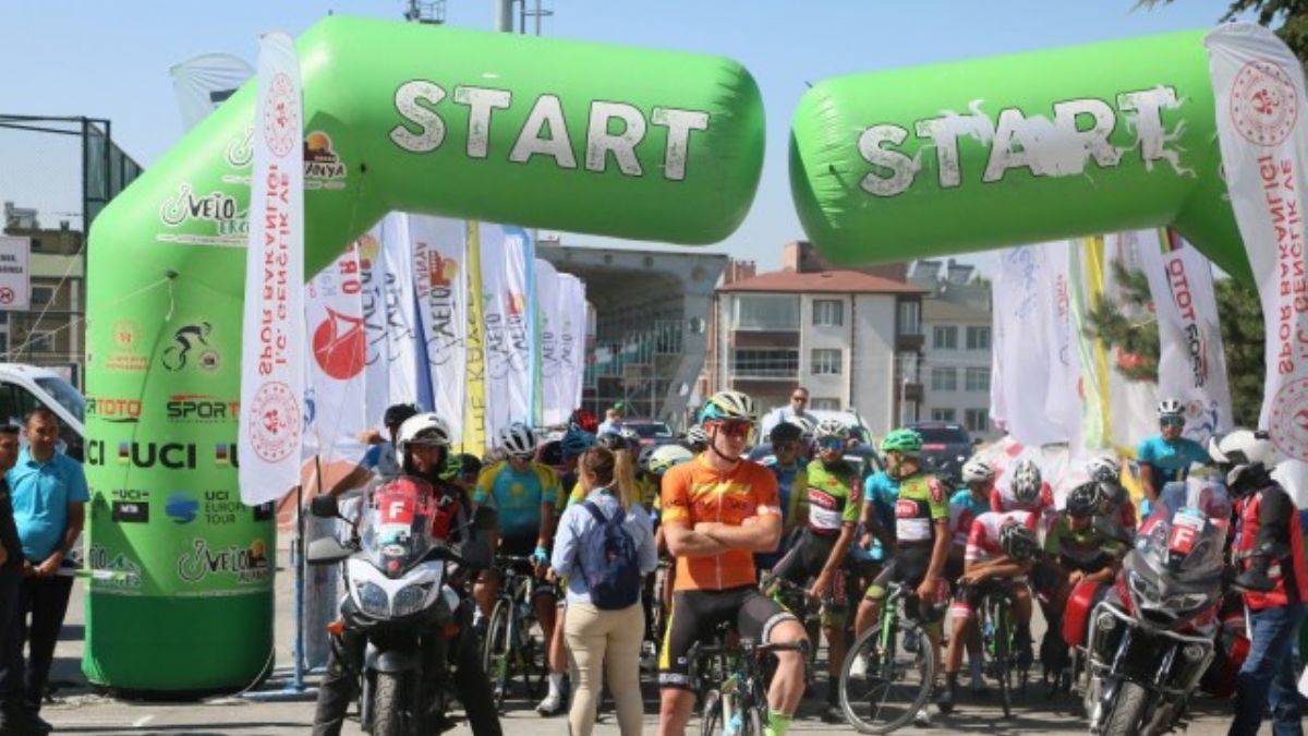 Velo Erciyes Minikler Bisiklet Yarışları'nın Son Etabı Tamamlandı
