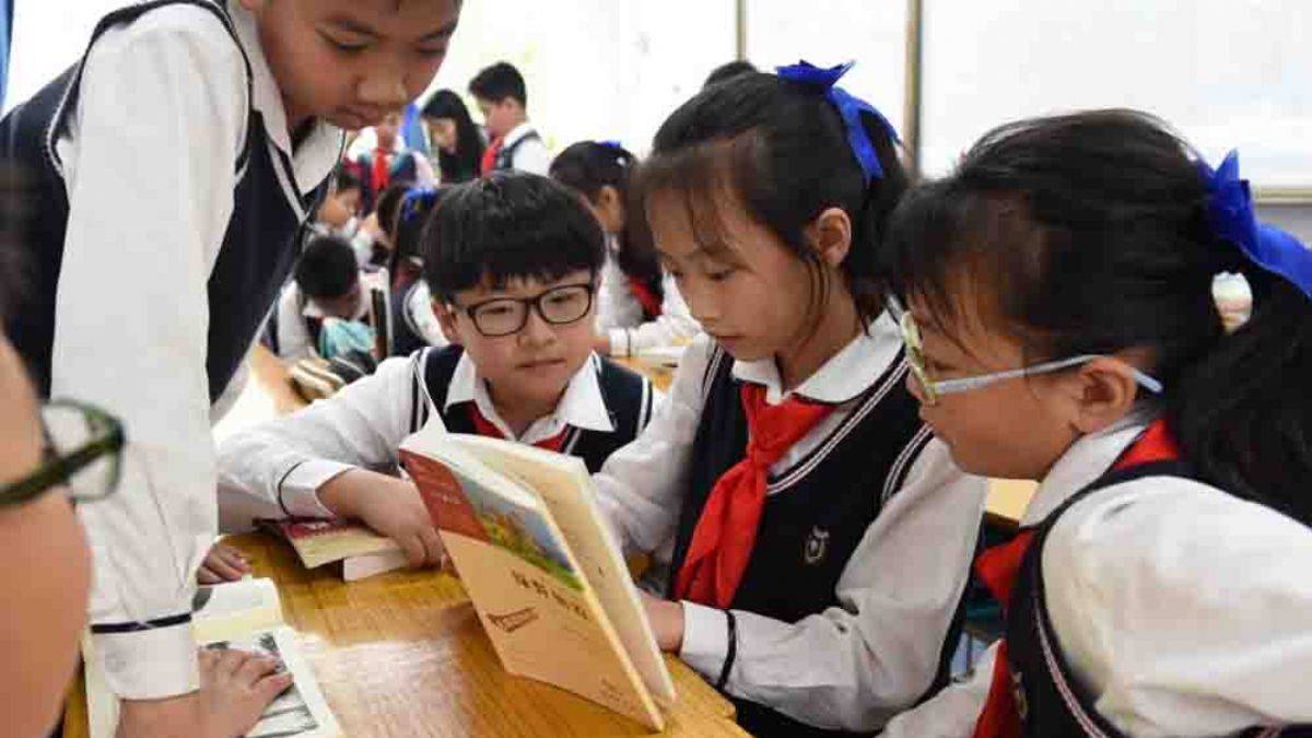 Çin’de özel ders vermek yasaklandı