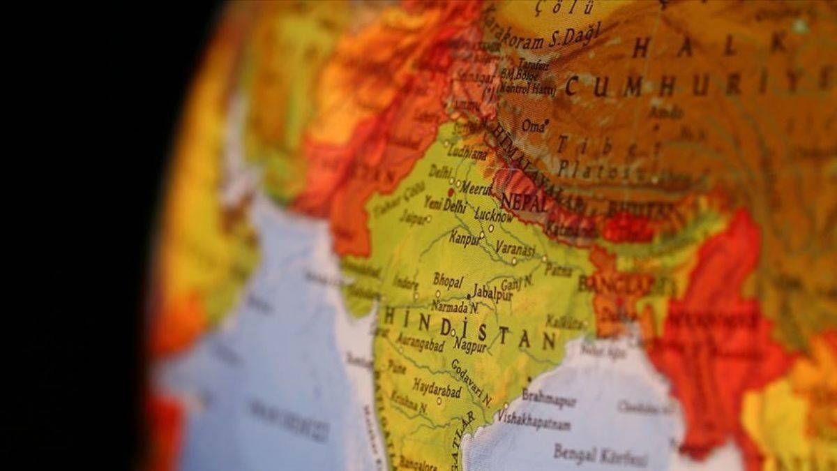 Hindistan Cammu Keşmir'e 'uygun bir zamanda' eyalet statüsü verileceğini açıkladı