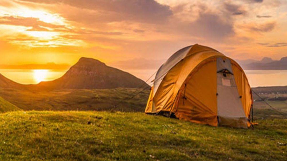 Türkiye yerli ve yabancı turistleri 'kamp'laştırıyor