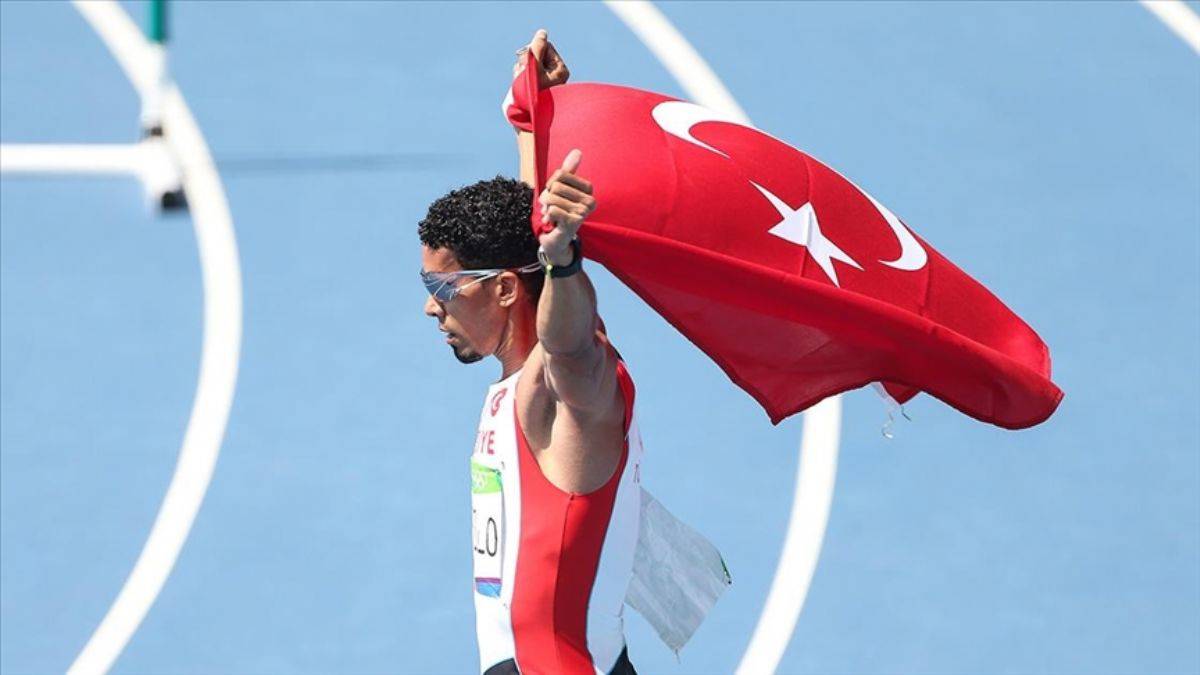 Milli atlet Capello yarı finalde