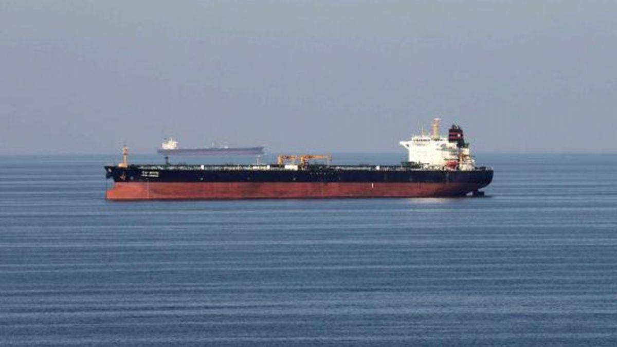 Umman açıklarında İsrail gemisine saldırı